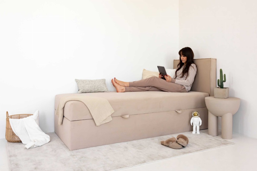 Bett Mitto Conti One