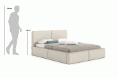 Bett Esme